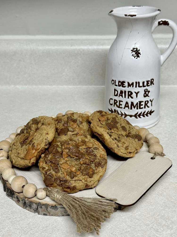 Salted Caramel Chocolate Chip Cookie Combo