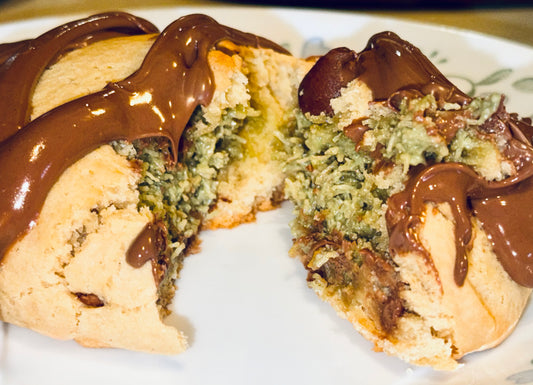 Pistachio Cookie Bombs Combos